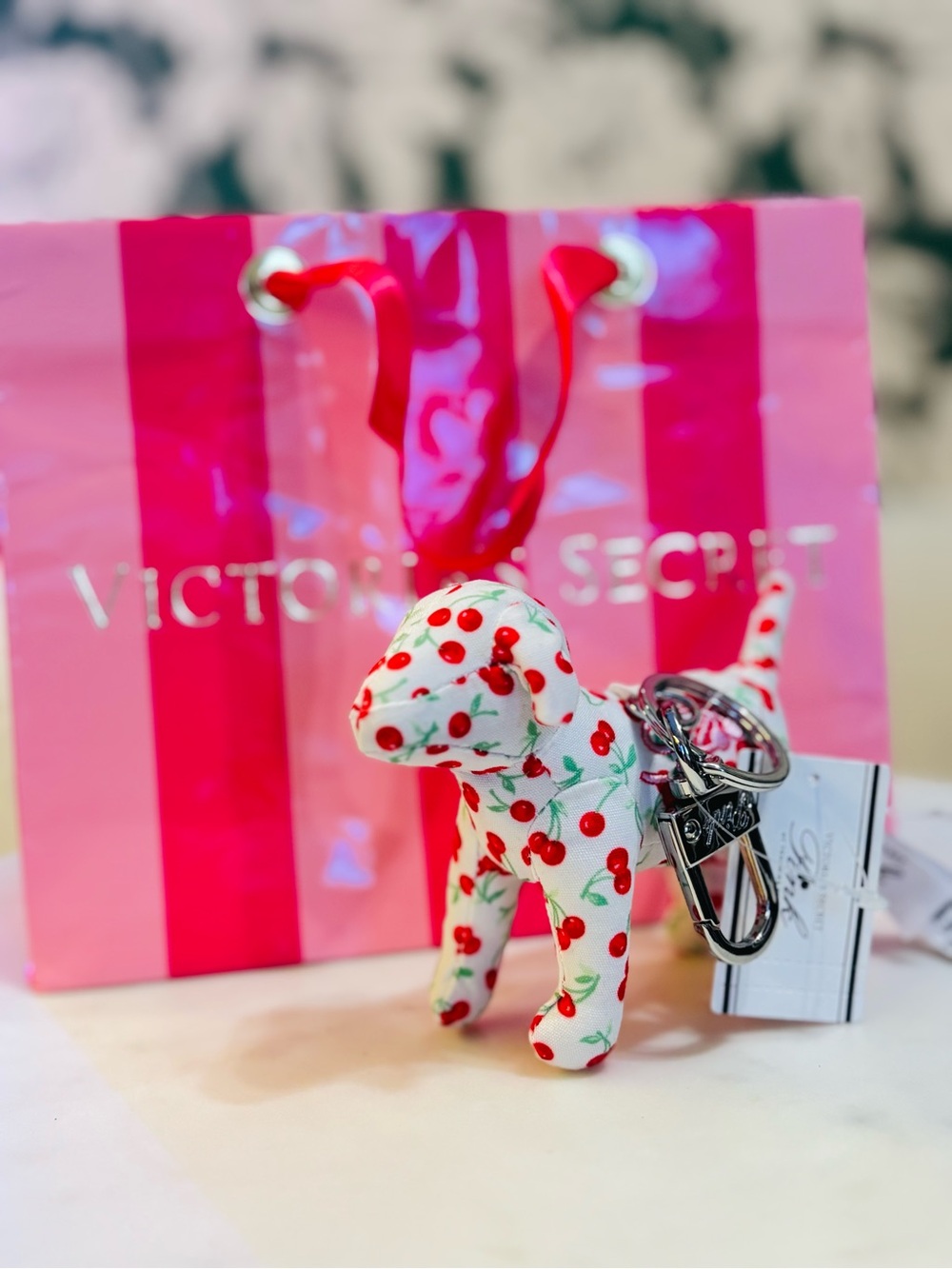 Victoria's Secret Frankie’s Bikinis Limited Edition Keychain w/VS Bag